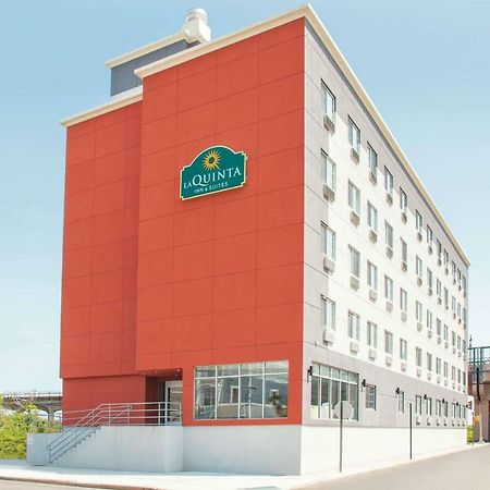 La Quinta Inn & Suites Far Rockaway - Beach Hotel New York Luaran gambar